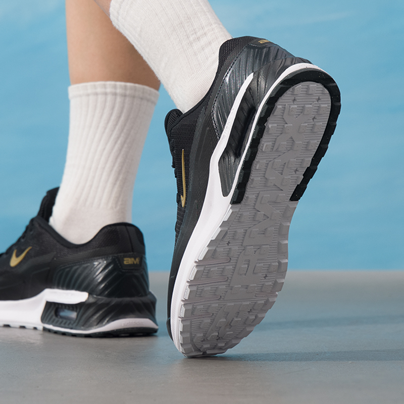 Nike Men's Sports Shoes Air Ma - Men Shoes Nike บทวิจารณ์และราคา