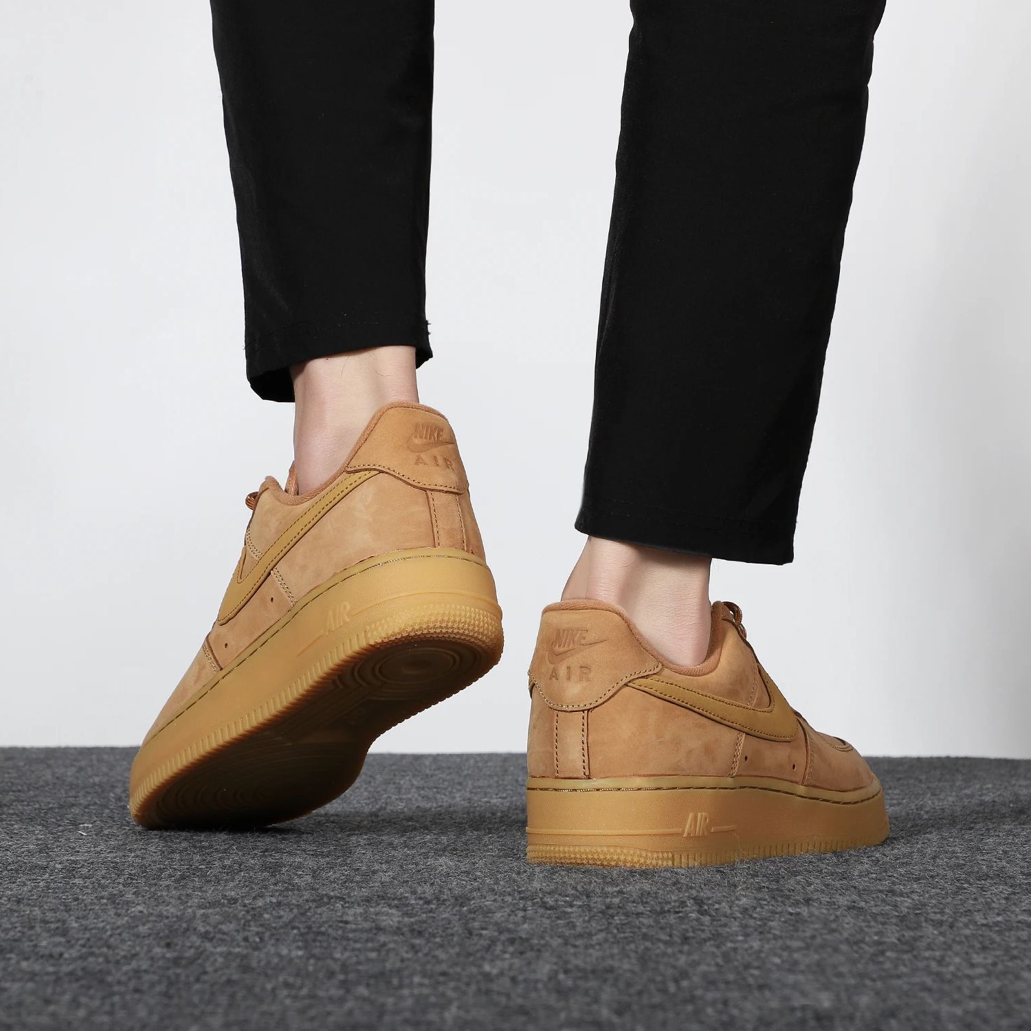 Nike Air Force 1'07 Wb Men's C - Men'S Shoes Nike Air Force บทวิจารณ์และราคา